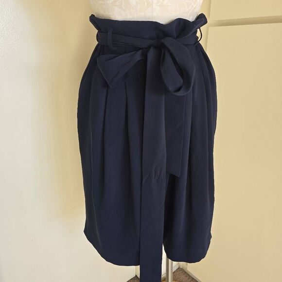 Loft Navy Faux Wrap Pleated/Belted Lined Skirt, Knee Length, NWOT, sz. 4 - Picture 1 of 13